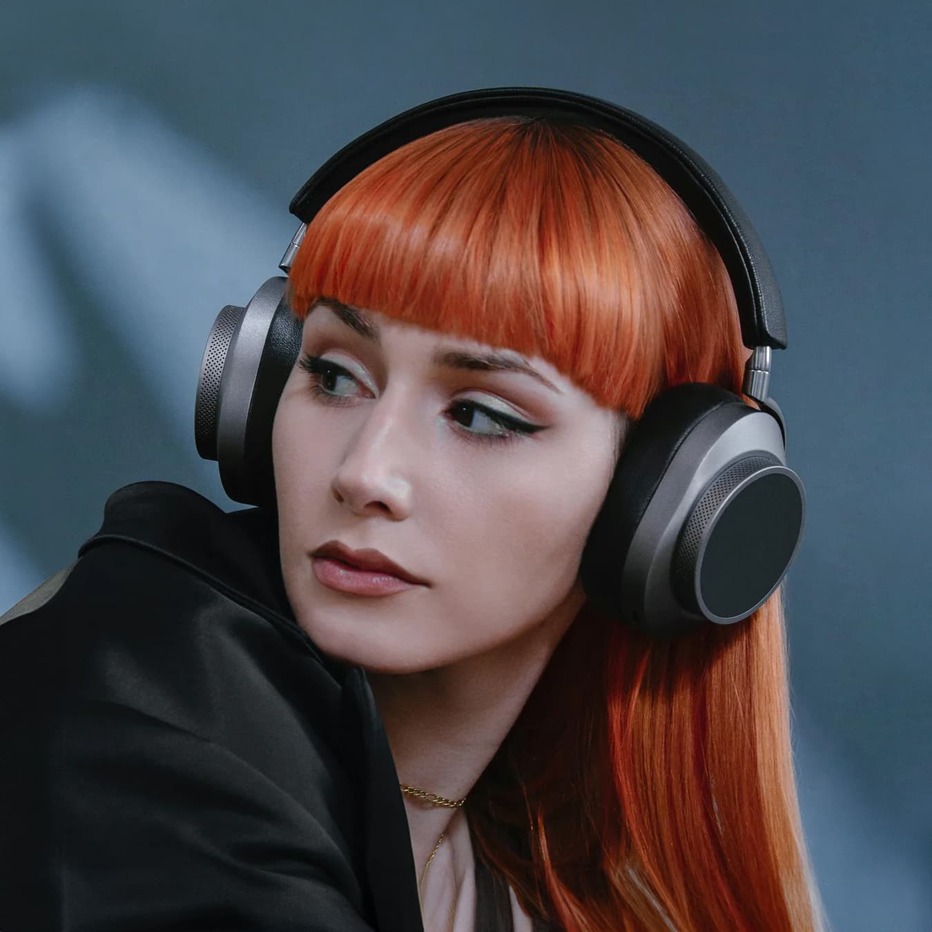 LH75¡ªActive Noise-Cancelling Headphones