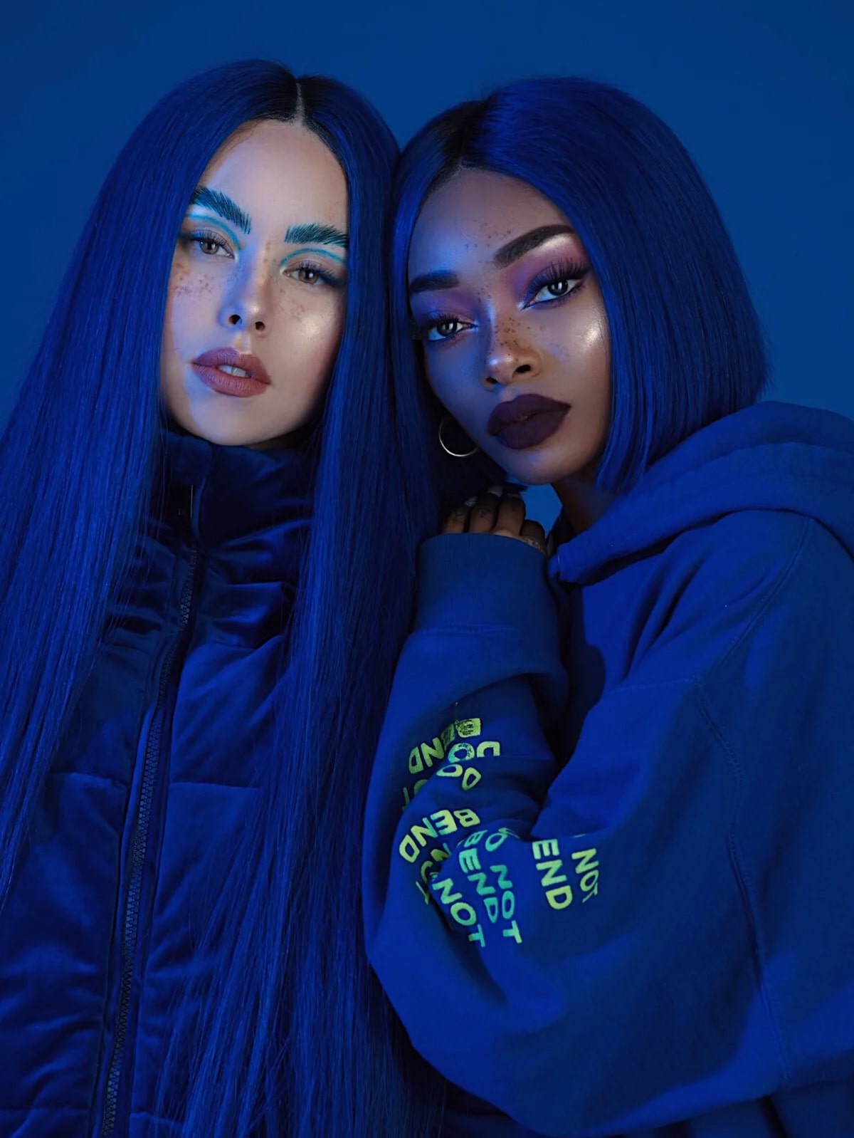 Striking Look¡ªSciFi Blue / Black